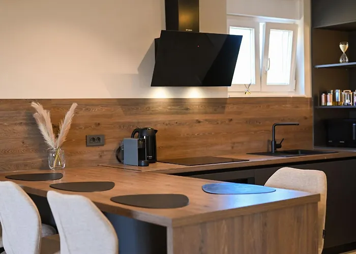 Apartament Noir Design-wohnung By Interhome