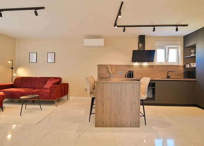 Noir Design-wohnung By Interhome Appartement *